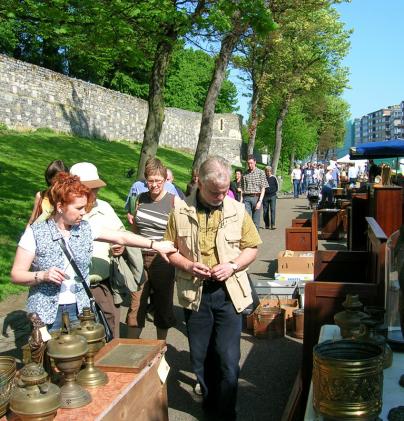 Antiekmarkt op zondag